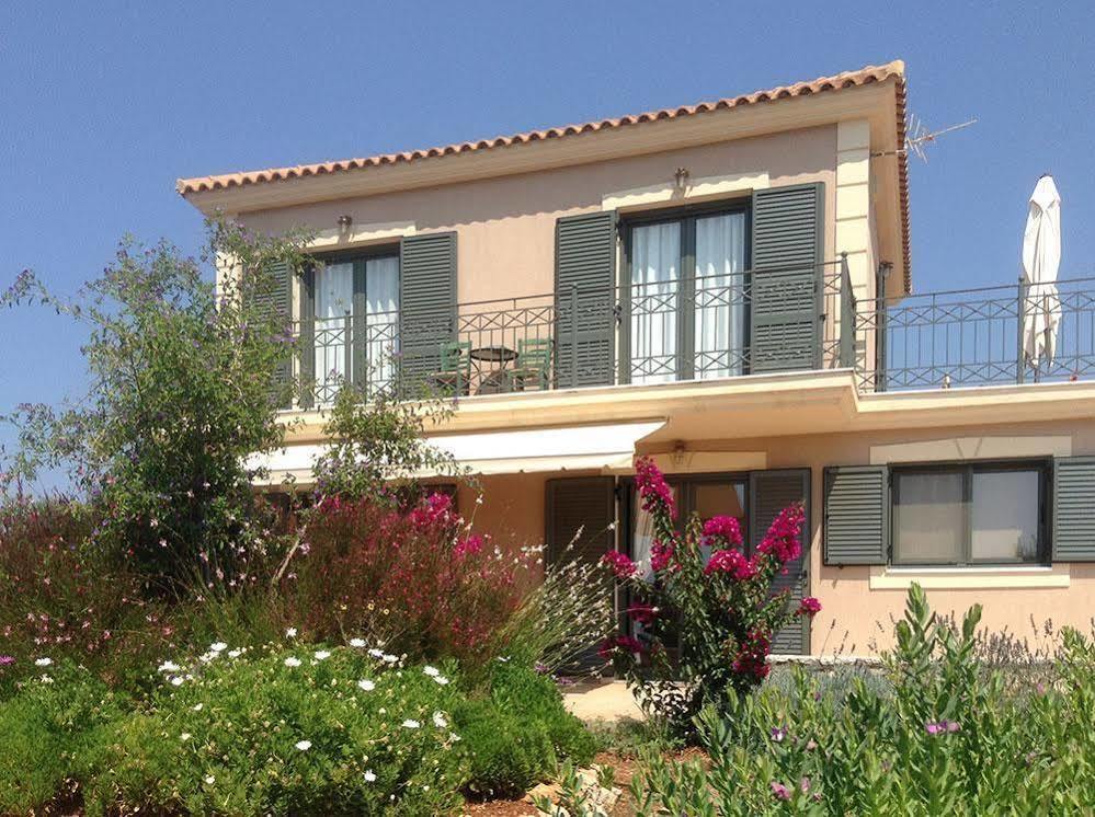 Korallis Villas Livathos  Екстер'єр фото